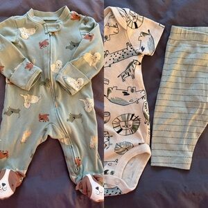 Carter's Animal Print Bodysuit Set & Pajama
